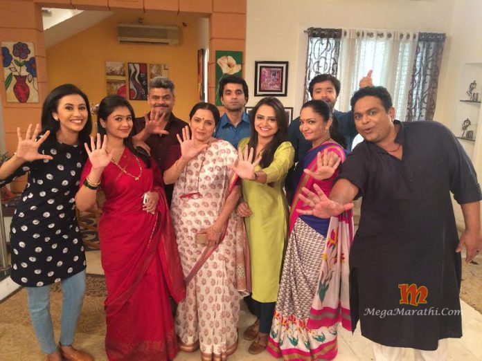 "asa Sasar Surekh Bai Celebrates the Success of Completing 500 Episodes