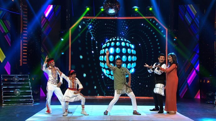 'Mumbai Pune Mumbai' Pair on the Sets of Super Dancer Maharashtra !
