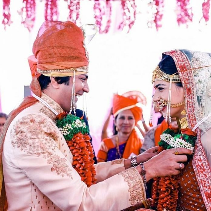 Aniket Vishwasrao and Sneha Chavan Got Married at Pune !